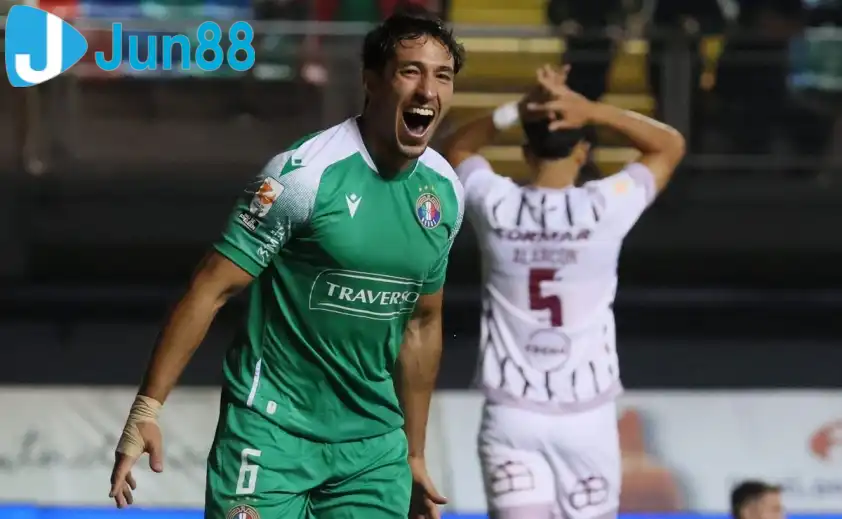 Phân tích trận đấu giữa Italiano và Nublense: Khoảng cách về năng lực 9 image 1 104505